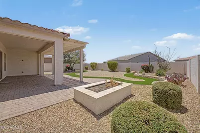 19013 W San Miguel Avenue, Litchfield Park, AZ 85340 - Photo 32