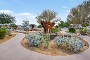6414 W Mitchell Dr, Phoenix, AZ 85033 - Photo 30