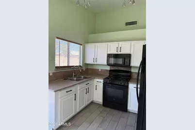 16188 W Mesquite Drive, Goodyear, AZ 85338 - Photo 10