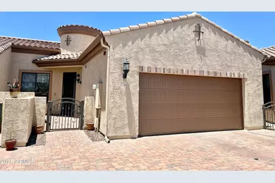 1748 N Makalu Circle, Mesa, AZ 85207 - Photo 2