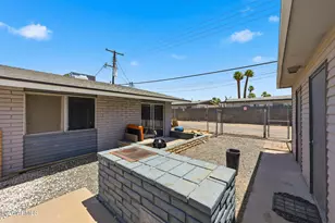 1313 N 48th St, Phoenix, AZ 85008 - Photo 4