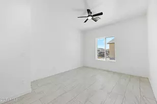 10094 W Mission Dr, Arizona City, AZ 85123 - Photo 20