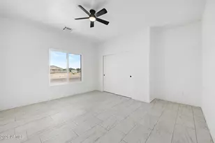 10094 W Mission Dr, Arizona City, AZ 85123 - Photo 18
