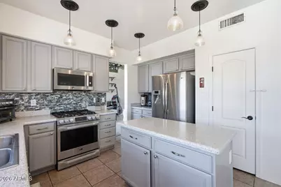 1894 E Mineral Road, Gilbert, AZ 85234 - Photo 10
