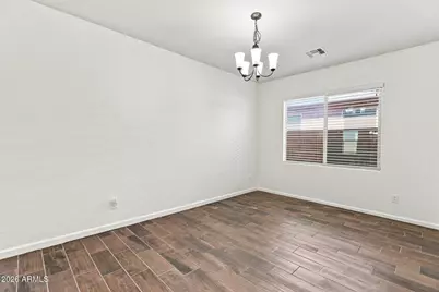 12214 W Briles Road W, Peoria, AZ 85383 - Photo 4