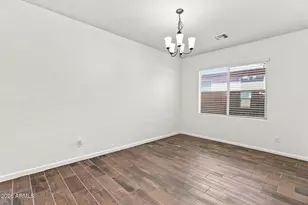 12214 W Briles Road W, Peoria, AZ 85383 - Photo 4