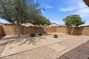 12214 W Briles Road W, Peoria, AZ 85383 - Photo 14