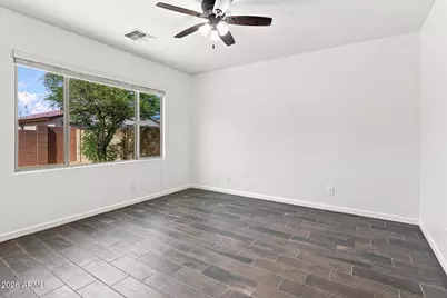 12214 W Briles Road W, Peoria, AZ 85383 - Photo 6