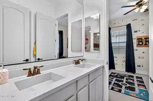 1026 E Boston St, Gilbert, AZ 85295 - Photo 48
