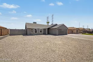 8915 W Las Palmaritas Dr, Peoria, AZ 85345 - Photo 2