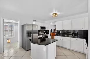 704 W La Pryor Ln, Gilbert, AZ 85233 - Photo 10