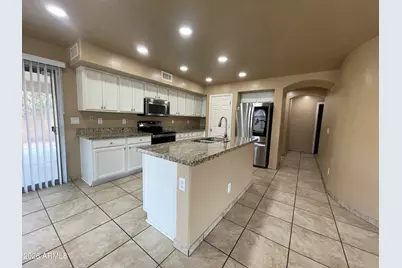 1466 E Holiday Drive, Casa Grande, AZ 85122 - Photo 8