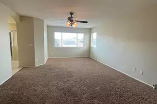 1466 E Holiday Dr, Casa Grande, AZ 85122 - Photo 10