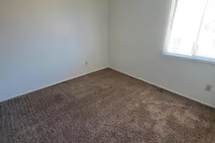 7854 N 47th Ave, Glendale, AZ 85301 - Photo 6