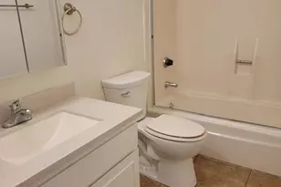 7854 N 47th Ave, Glendale, AZ 85301 - Photo 12