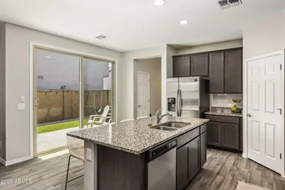 2022 W Desert Hollow Drive, Phoenix, AZ 85085 - Photo 8
