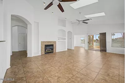 1914 N 109th Drive, Avondale, AZ 85392 - Photo 10