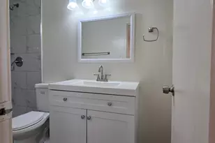 3024 N 37th Dr, Phoenix, AZ 85019 - Photo 16