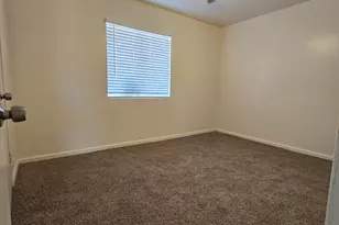 3024 N 37th Dr, Phoenix, AZ 85019 - Photo 18