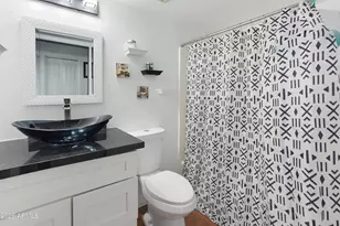 6732 W Medlock Dr, Glendale, AZ 85303 - Photo 42