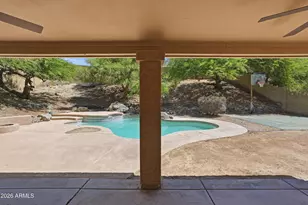 908 E Verbena Dr, Phoenix, AZ 85048 - Photo 14