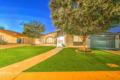 1704 W Kiowa Avenue, Mesa, AZ 85202 - Photo 2