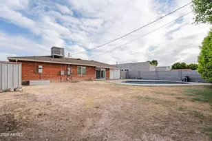 4702 E McKinley St, Phoenix, AZ 85008 - Photo 16