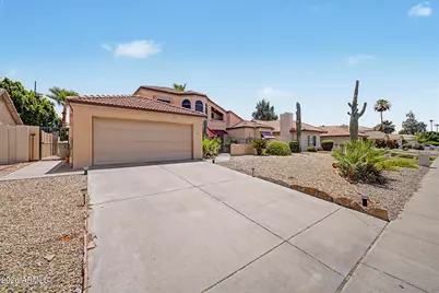 19219 N 67th Drive, Glendale, AZ 85308 - Photo 2