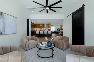 8331 E Malcomb Dr, Scottsdale, AZ 85250 - Photo 6