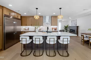 8331 E Malcomb Dr, Scottsdale, AZ 85250 - Photo 10