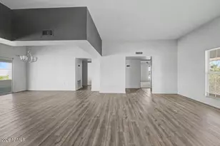 10706 W Pinion Ln, Sun City, AZ 85373 - Photo 6