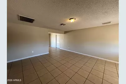 5540 W Berkeley Road, Phoenix, AZ 85035 - Photo 6