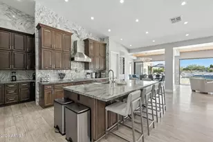 8701 E Sutton Dr, Scottsdale, AZ 85260 - Photo 6
