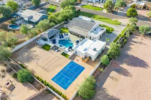8701 E Sutton Dr, Scottsdale, AZ 85260 - Photo 24