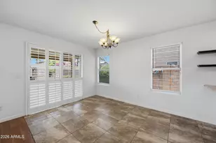 3906 E Kimberly Way, Phoenix, AZ 85050 - Photo 10