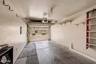 1414 E Grovers Ave, Phoenix, AZ 85022 - Photo 24