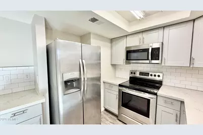 1418 E Knoll Circle #3, Mesa, AZ 85203 - Photo 4