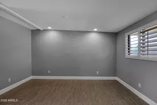4916 E Amelia Ave, Phoenix, AZ 85018 - Photo 10