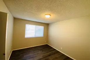 701 N Comanche Dr, Chandler, AZ 85224 - Photo 14