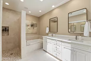 7955 E Chaparral Rd, Scottsdale, AZ 85250 - Photo 32