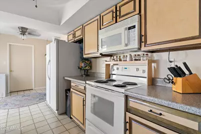 6836 N 29th Lane, Phoenix, AZ 85017 - Photo 10