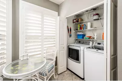 14950 W Mountain View Boulevard #4104, Surprise, AZ 85374 - Photo 16