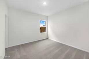 10082 W Devonshire Ave, Phoenix, AZ 85037 - Photo 8