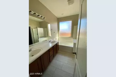 654 W Desert Mountain Drive, San Tan Valley, AZ 85143 - Photo 18