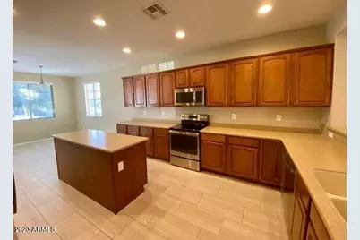 654 W Desert Mountain Drive, San Tan Valley, AZ 85143 - Photo 4