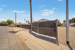 6201 W Citrus Way, Glendale, AZ 85301 - Photo 8
