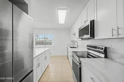 6201 W Citrus Way, Glendale, AZ 85301 - Photo 16