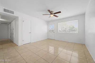 6201 W Citrus Way, Glendale, AZ 85301 - Photo 2