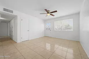 6201 W Citrus Way, Glendale, AZ 85301 - Photo 2