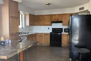 413 S 107th St, Mesa, AZ 85208 - Photo 2